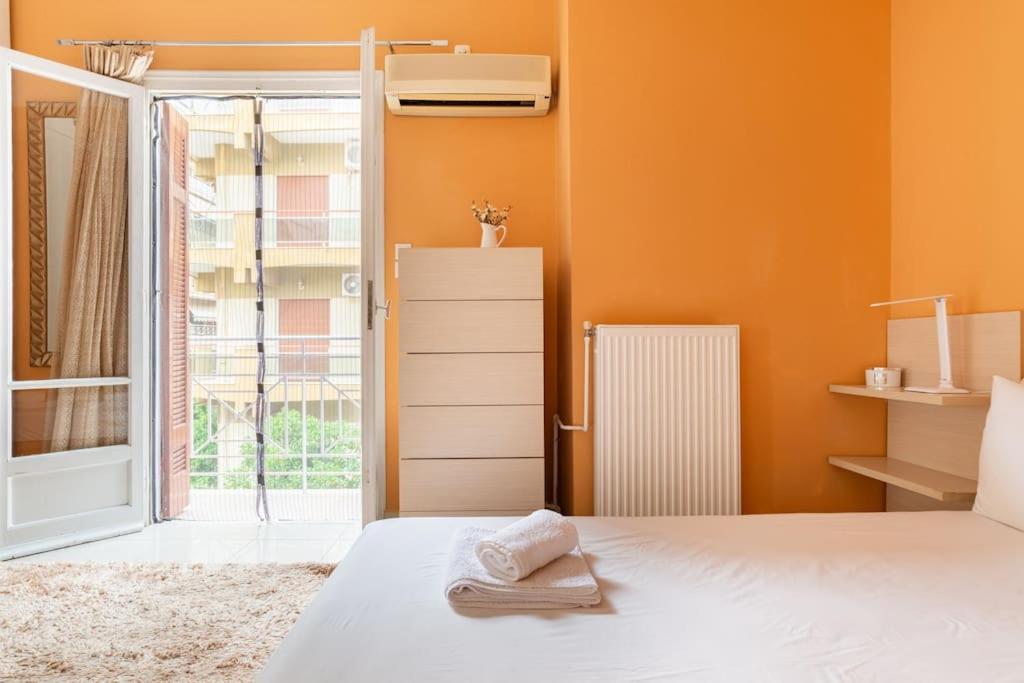 Apartment With Terrace In Piraiki بيرايوس المظهر الخارجي الصورة